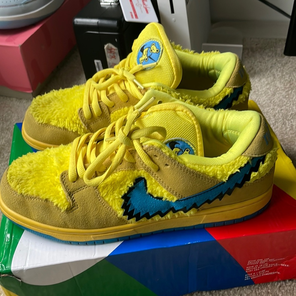 nike dunk great-full dead’s yellow